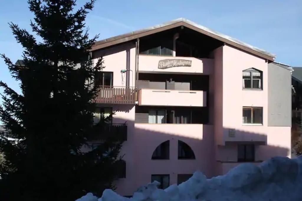 Appartement Montagne La Vallee Verte Coeur Station Hirmentaz Bellevaux Exterior photo